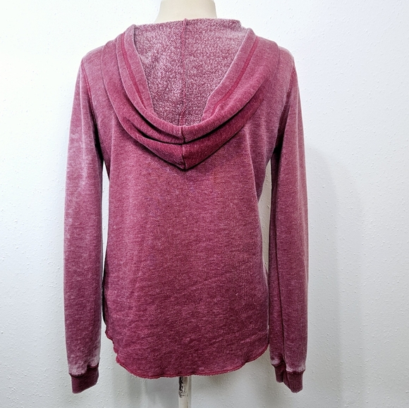 Billabong Crescent Moon Graphic Hoodie in Distressed Pink Size Small - Picture 8 of 12